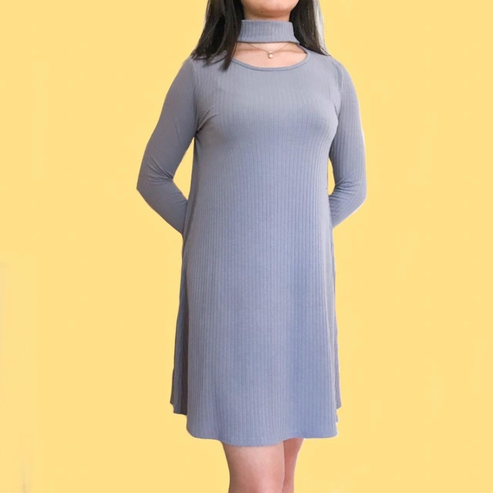 Choker dress